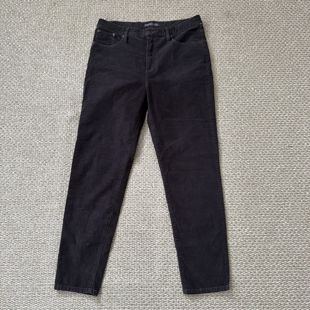 Garnet Hill Straight Leg Pants in Black
